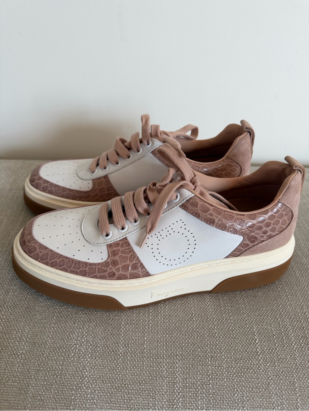Salvatore Ferragamo NEW Pink, White and Brown Leather Sneakers/ size 8.5 - Picture 2 of 7